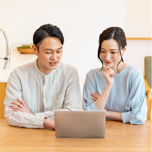 サブスク短期・乗り換え自由型カーリース|京都市周辺でおすすめのカーリース業者5選【料金相場・業者選びのポイント・評判比較】